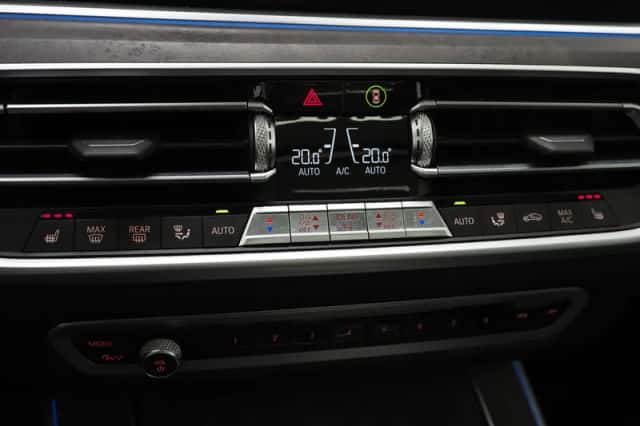 BMW X5 (2019) thumbnail 35