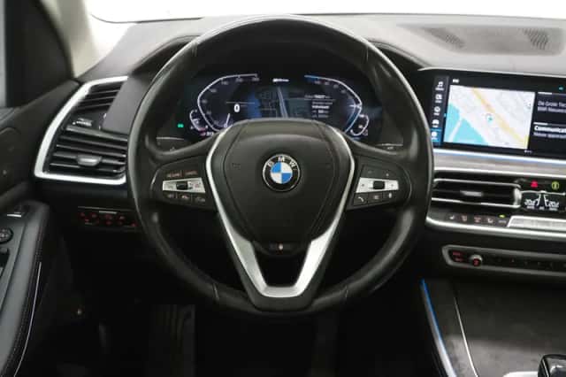 BMW X5 (2019) thumbnail 39