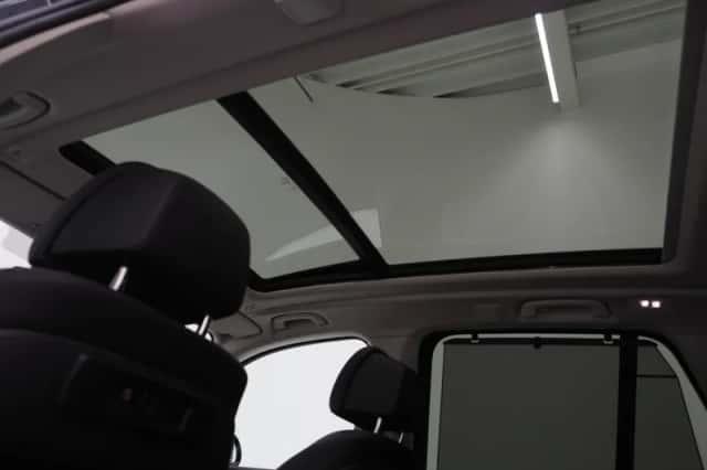 BMW X5 (2019) thumbnail 41