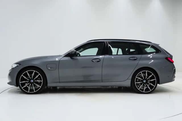 BMW 3-Serie (2022) thumbnail 2
