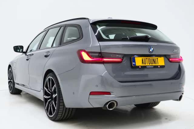 BMW 3-Serie (2022) thumbnail 3