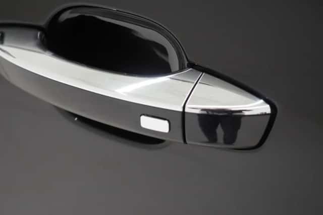 MG MG HS (2023) thumbnail 12