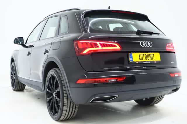 Audi Q5 (2020) thumbnail 3