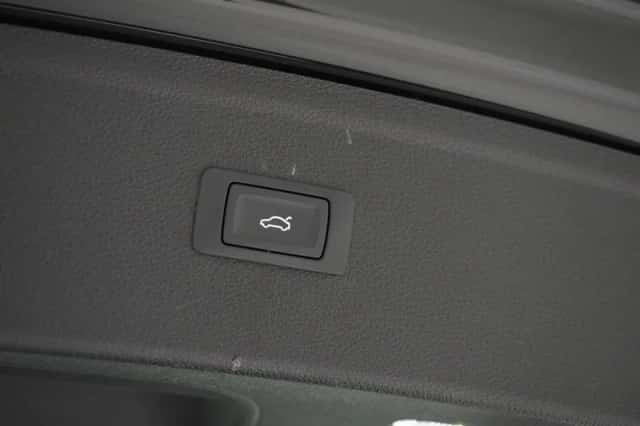 Audi Q5 (2020) thumbnail 36