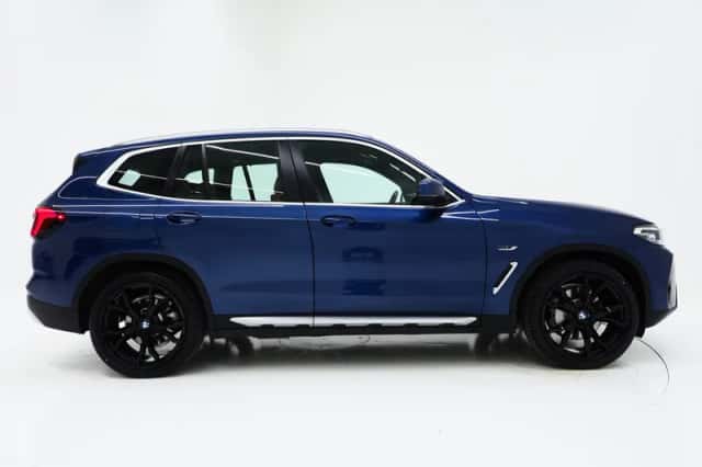 BMW X3 (2021) thumbnail 11