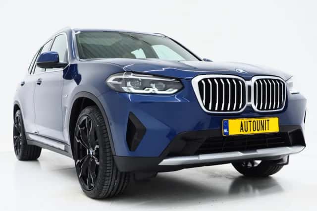 BMW X3 (2021) thumbnail 6