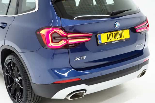 BMW X3 (2021) thumbnail 7