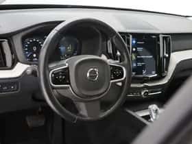 Volvo XC60 (2019) thumbnail 17