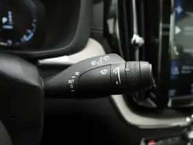 Volvo XC60 (2019) thumbnail 25