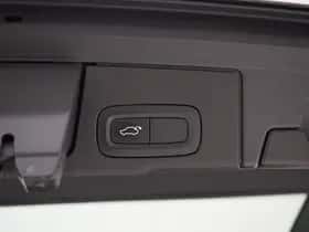 Volvo XC60 (2019) thumbnail 41