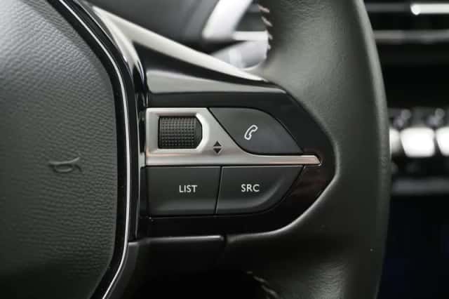 Peugeot 5008 (2021) thumbnail 22
