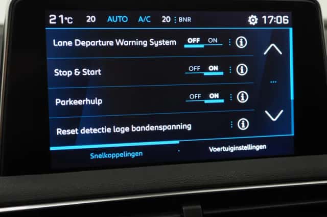 Peugeot 5008 (2021) thumbnail 28