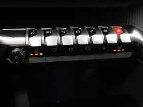 Peugeot 5008 thumbnail 30