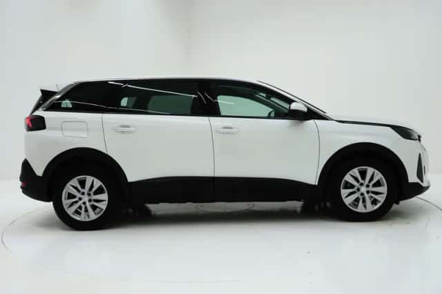 Peugeot 5008 (2021) thumbnail 10