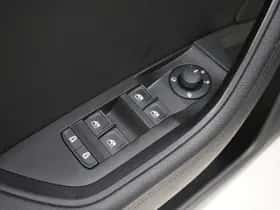 Škoda Superb (2022) thumbnail 19