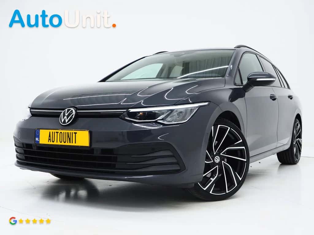Volkswagen Golf (2022) — foto 1