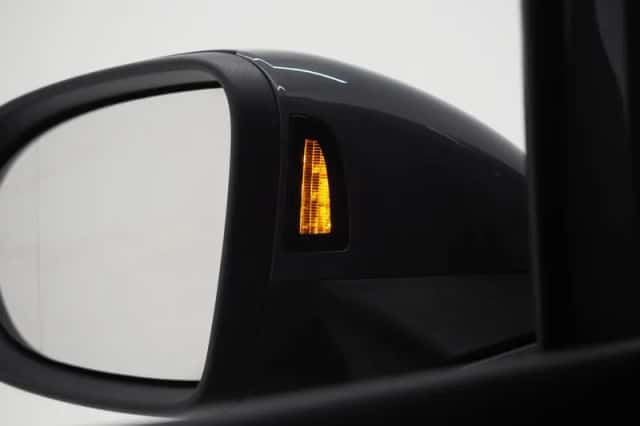 Volkswagen Golf (2022) thumbnail 18