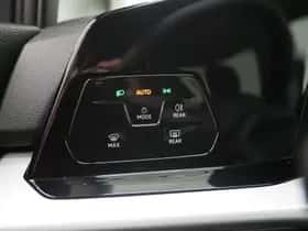 Volkswagen Golf (2022) thumbnail 19