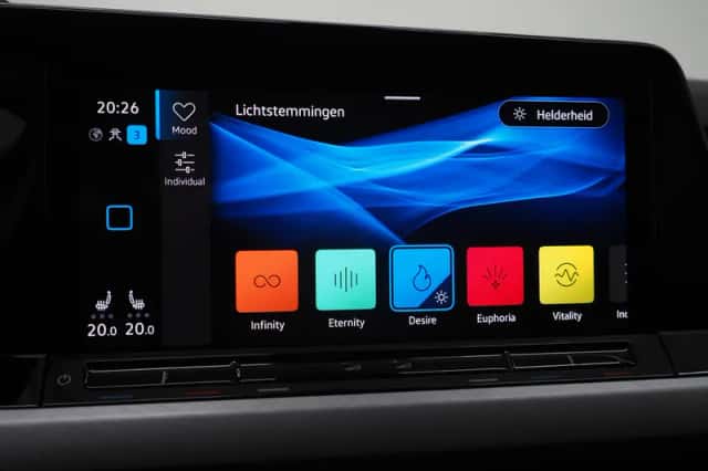 Volkswagen Golf (2022) thumbnail 28