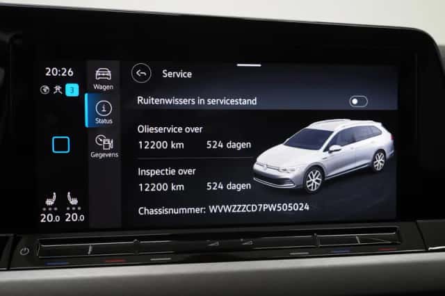 Volkswagen Golf (2022) thumbnail 30