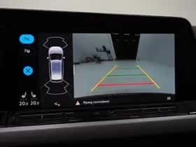 Volkswagen Golf (2022) thumbnail 31
