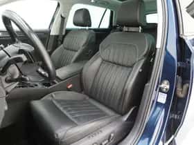 Škoda Superb (2021) thumbnail 4