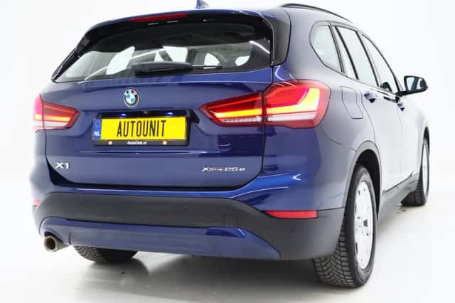 BMW X1 (2020) thumbnail 9