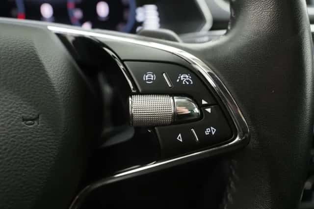 Škoda Superb (2021) thumbnail 26