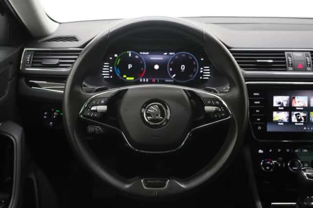 Škoda Superb (2021) thumbnail 39