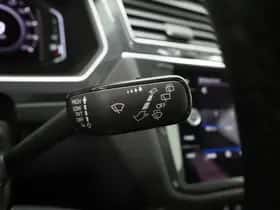 Volkswagen Tiguan (2021) thumbnail 23