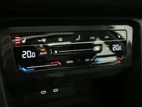 Volkswagen Tiguan (2021) thumbnail 30