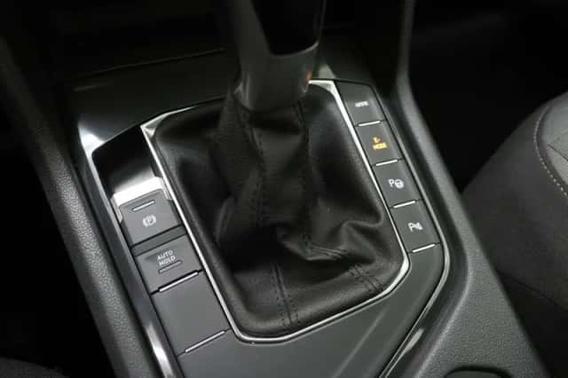 Volkswagen Tiguan (2021) thumbnail 31