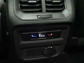 Volkswagen Tiguan (2021) thumbnail 33