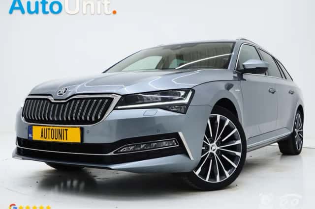 Škoda Superb (2021) thumbnail 1