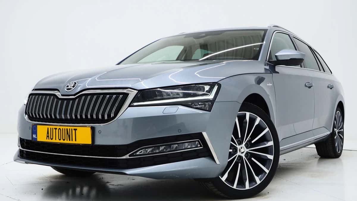 Škoda Superb (2021) — foto 1