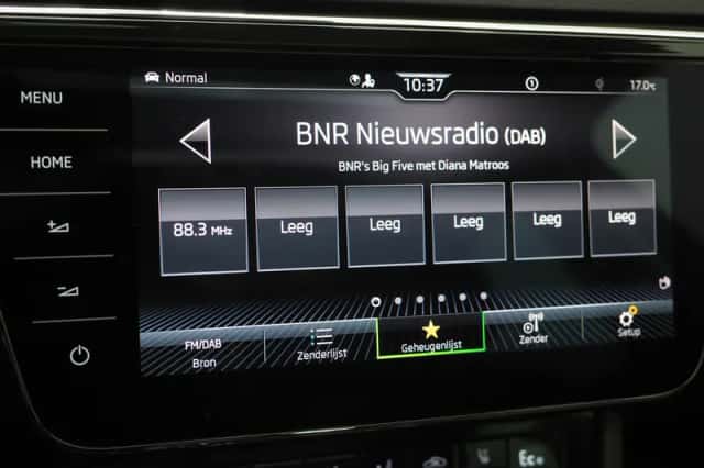Škoda Superb (2021) thumbnail 27