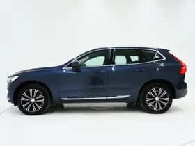 Volvo XC60 (2022) thumbnail 2