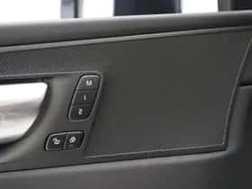 Volvo XC60 (2022) thumbnail 19