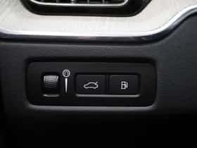 Volvo XC60 (2022) thumbnail 22