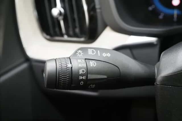 Volvo XC60 (2022) thumbnail 23