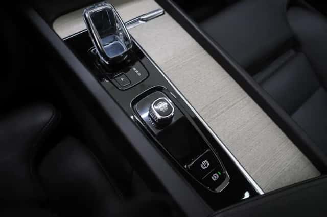Volvo XC60 (2022) thumbnail 34