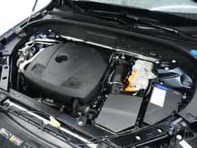 Volvo XC60 (2022) thumbnail 7