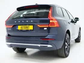 Volvo XC60 (2022) thumbnail 10