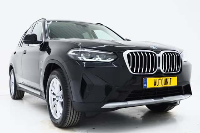 BMW X3 (2021) thumbnail 11
