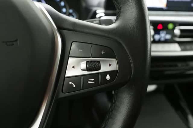 BMW X3 (2021) thumbnail 23