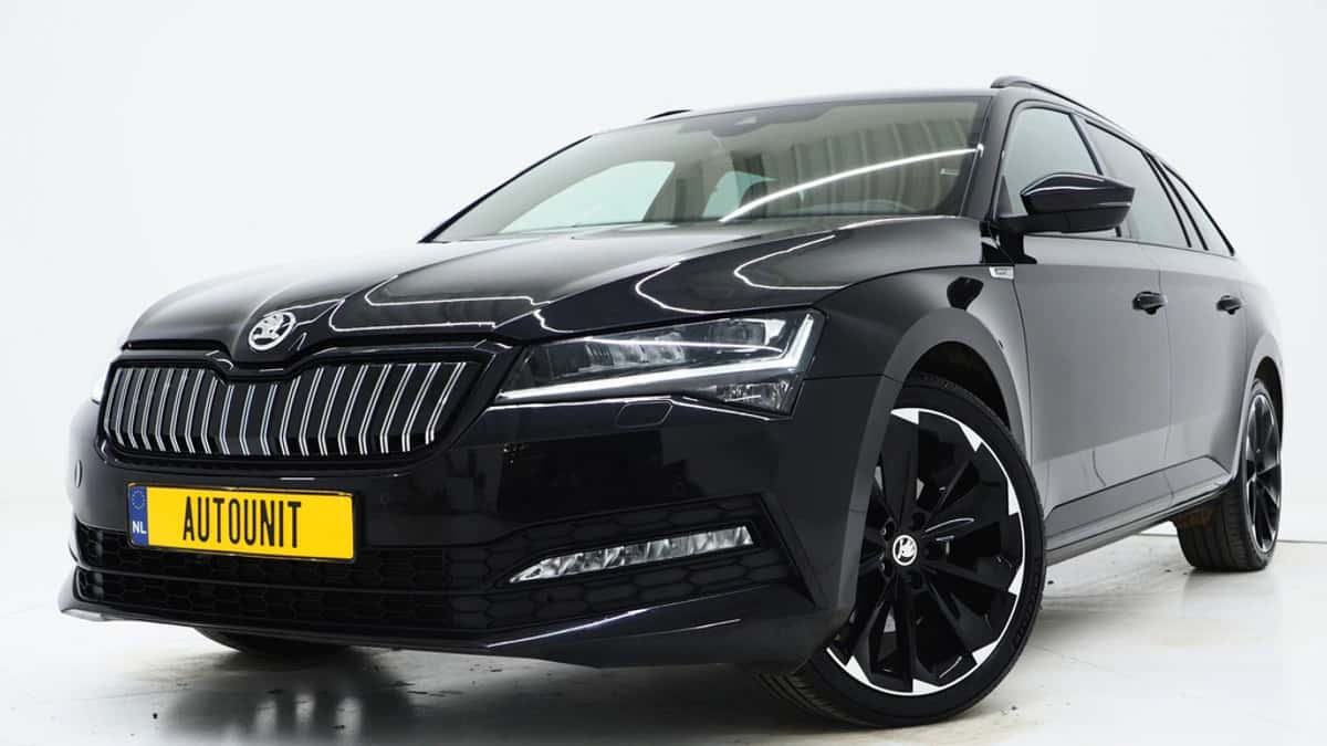 Škoda Superb (2022) — foto 1