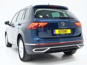 Volkswagen Tiguan (2023) thumbnail 3