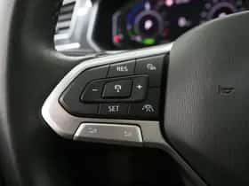Volkswagen Tiguan (2023) thumbnail 22