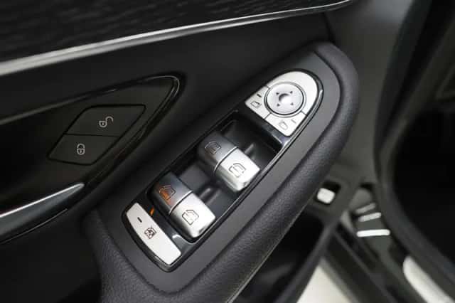 Mercedes-Benz GLC-Klasse (2020) thumbnail 18