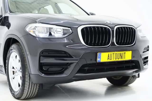 BMW X3 (2021) thumbnail 12